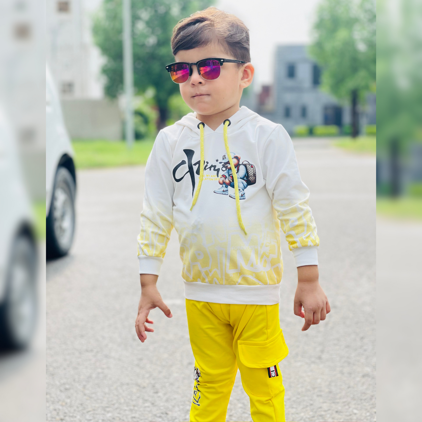 Gucci Graphic Hoodie with Matching Cargo Jogger Pants - MA9