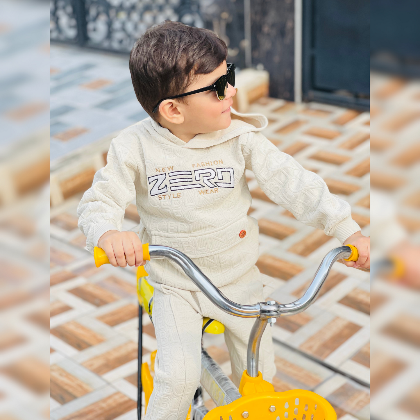 Zero Style Hoodie with Front Pocket & Matching Jogger Pants - MA7