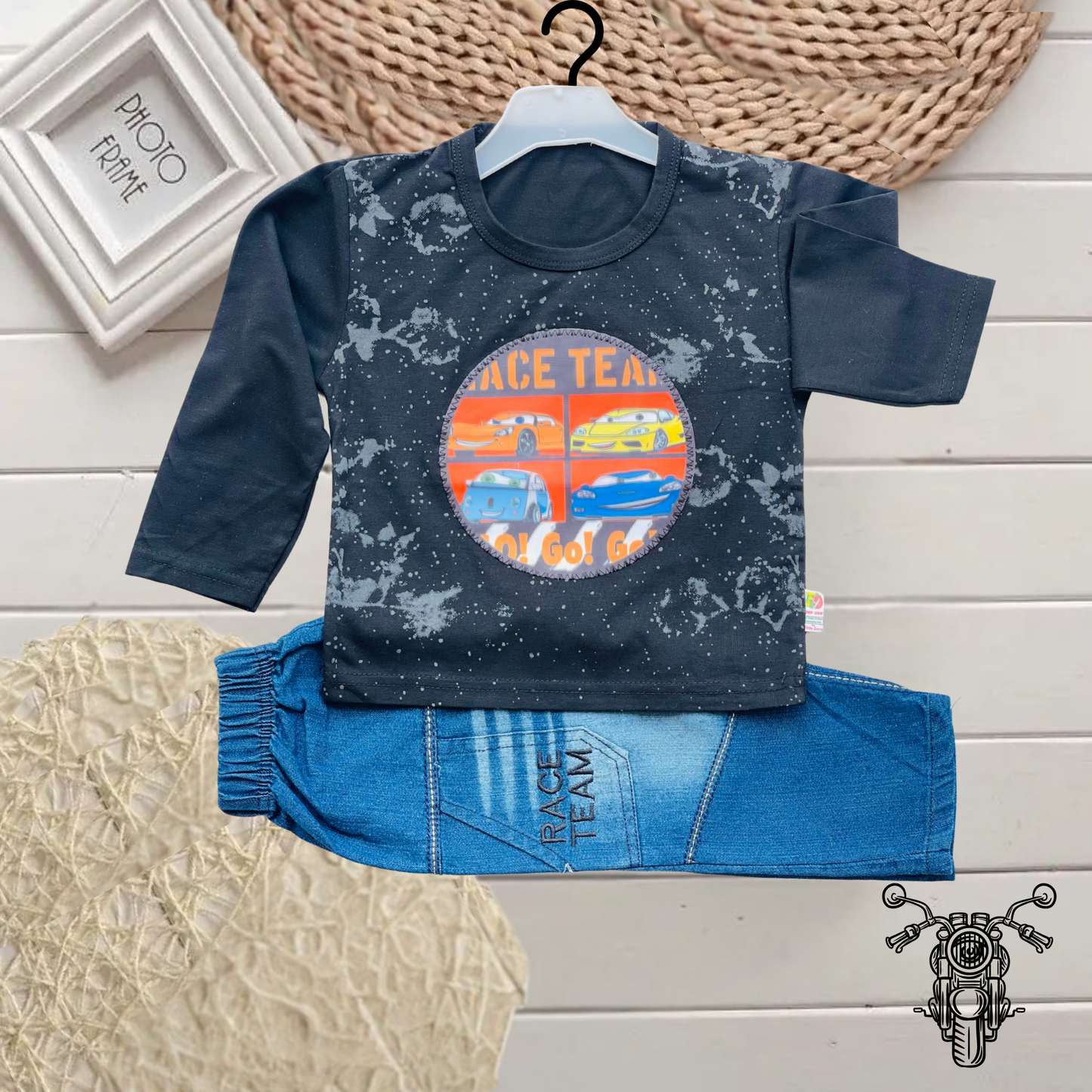 Kid's Wanted Full Sleeves Set - MA5